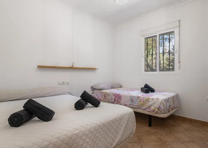 Independiete Con Piscina Tatil Evi Cadiz